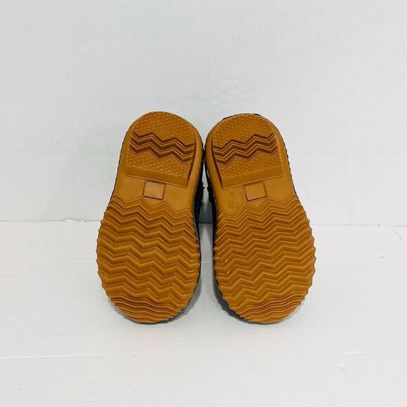 Old Navy Toddler Duck Boots   Size 5 - Picture 3 of 4